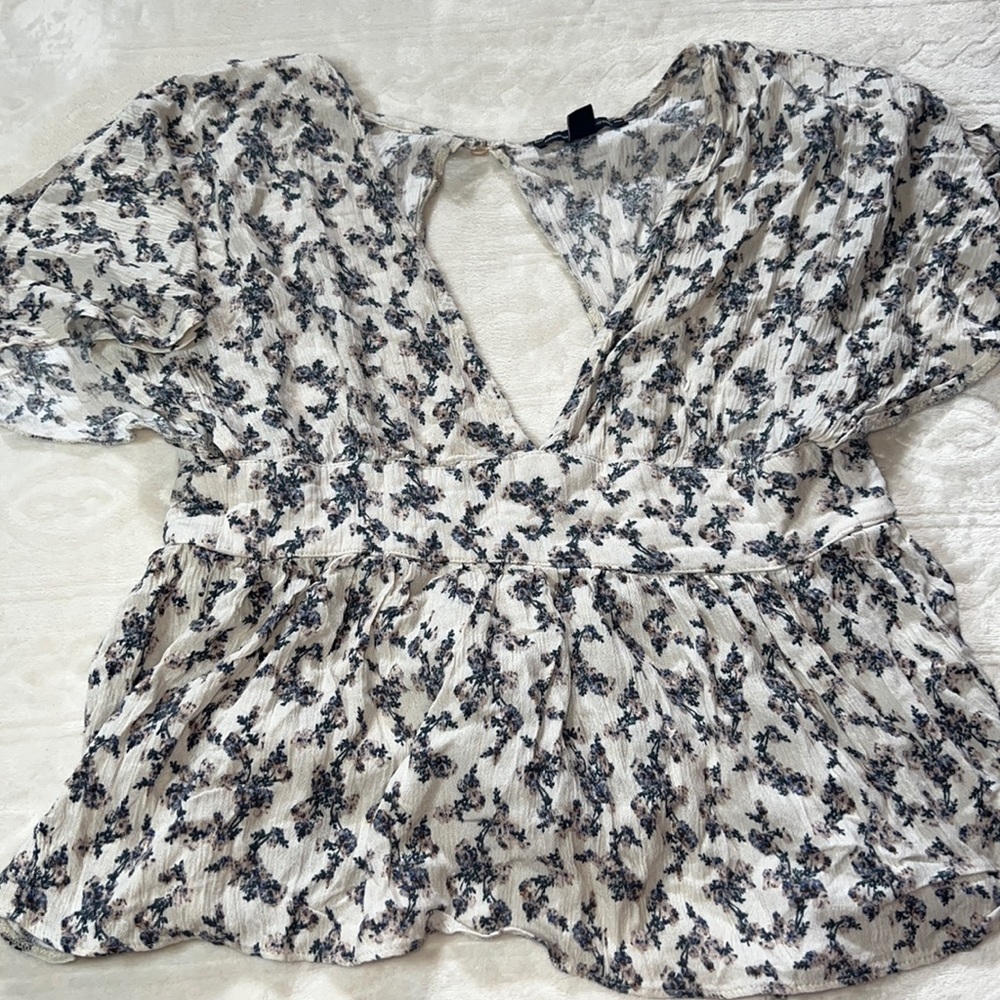 American Eagle blouse‎